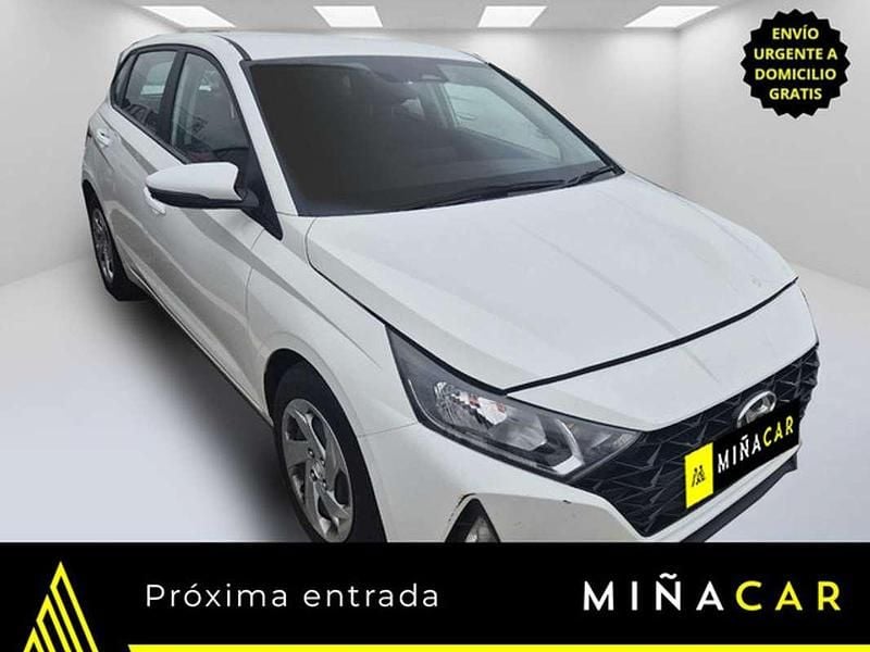 Usado Hyundai i20 101 CV (74 kW) 2023 Blanco Utilitario
