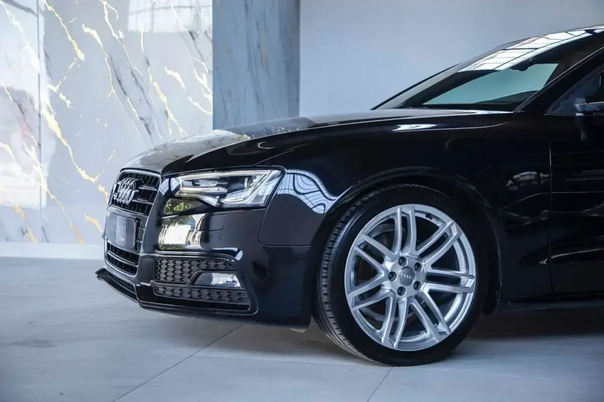 Usado Audi A5 Sportback S-Line 190 CV (139 kW) 2026 Negro Utilitario