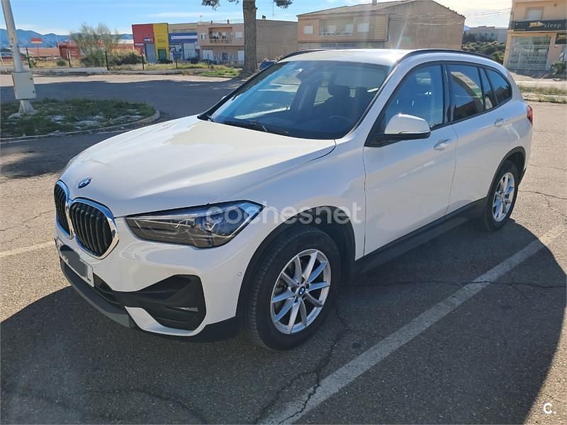 Usado BMW X1 Comfort Edition 150 CV (110 kW) 2020 Blanco SUV