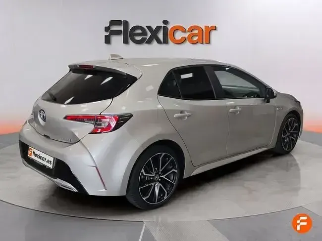 Usado Toyota Corolla 180 CV (132 kW) 2020 Gris Berlina