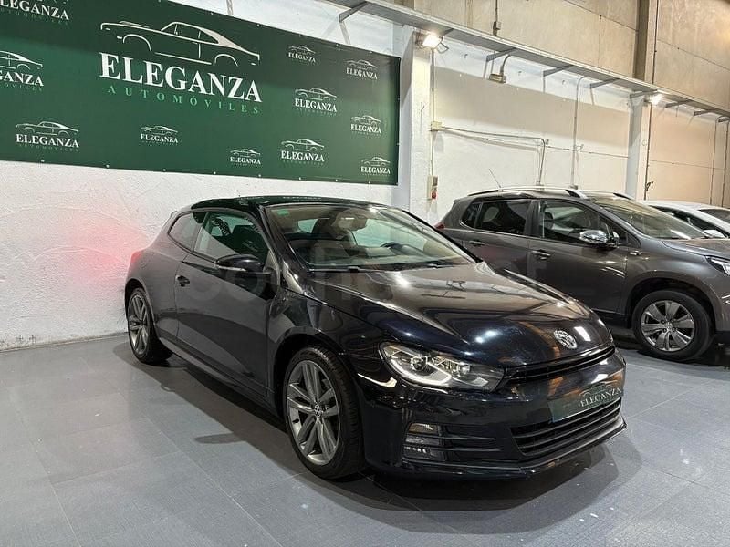 Usado VW Scirocco R-line 150 CV (110 kW) 2015 Negro Coupe