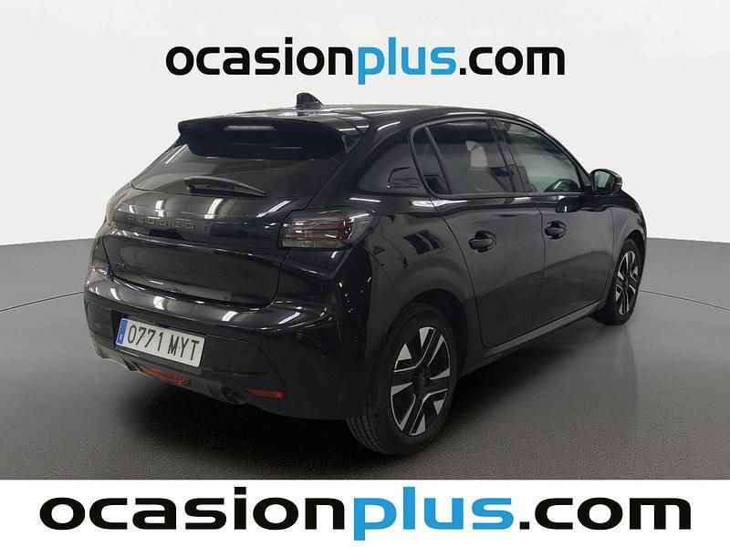 Usado Peugeot 208 Allure 102 CV (75 kW) 2025 Negro Utilitario
