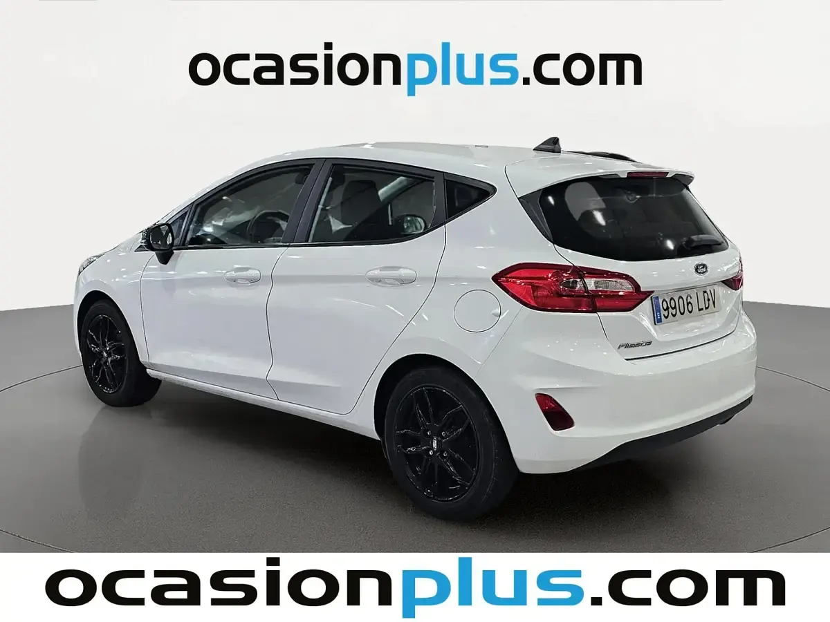 Usado Ford Fiesta Trend 75 CV (55 kW) 2020 Blanco Utilitario