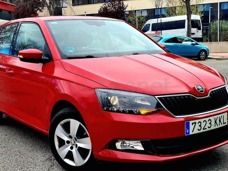 Usado Skoda Fabia Ambition 110 CV (80 kW) 2018 Rojo Berlina