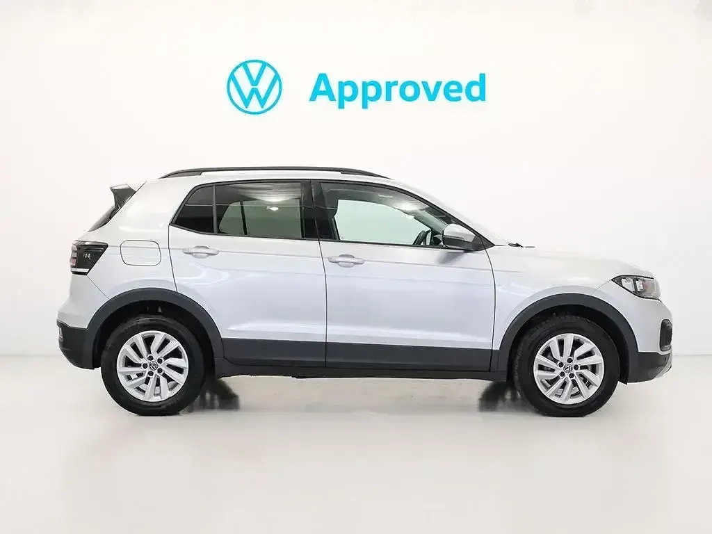 Usado VW T-Cross Advance 110 CV (80 kW) 2022 Gris SUV