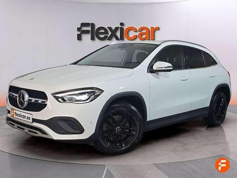 Usado Mercedes GLA250 218 CV (160 kW) 2021 Blanco SUV