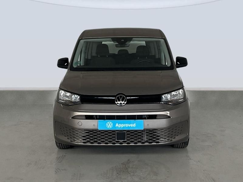 Usado VW Caddy Maxi 122 CV (89 kW) 2025 Beige Monovolumen