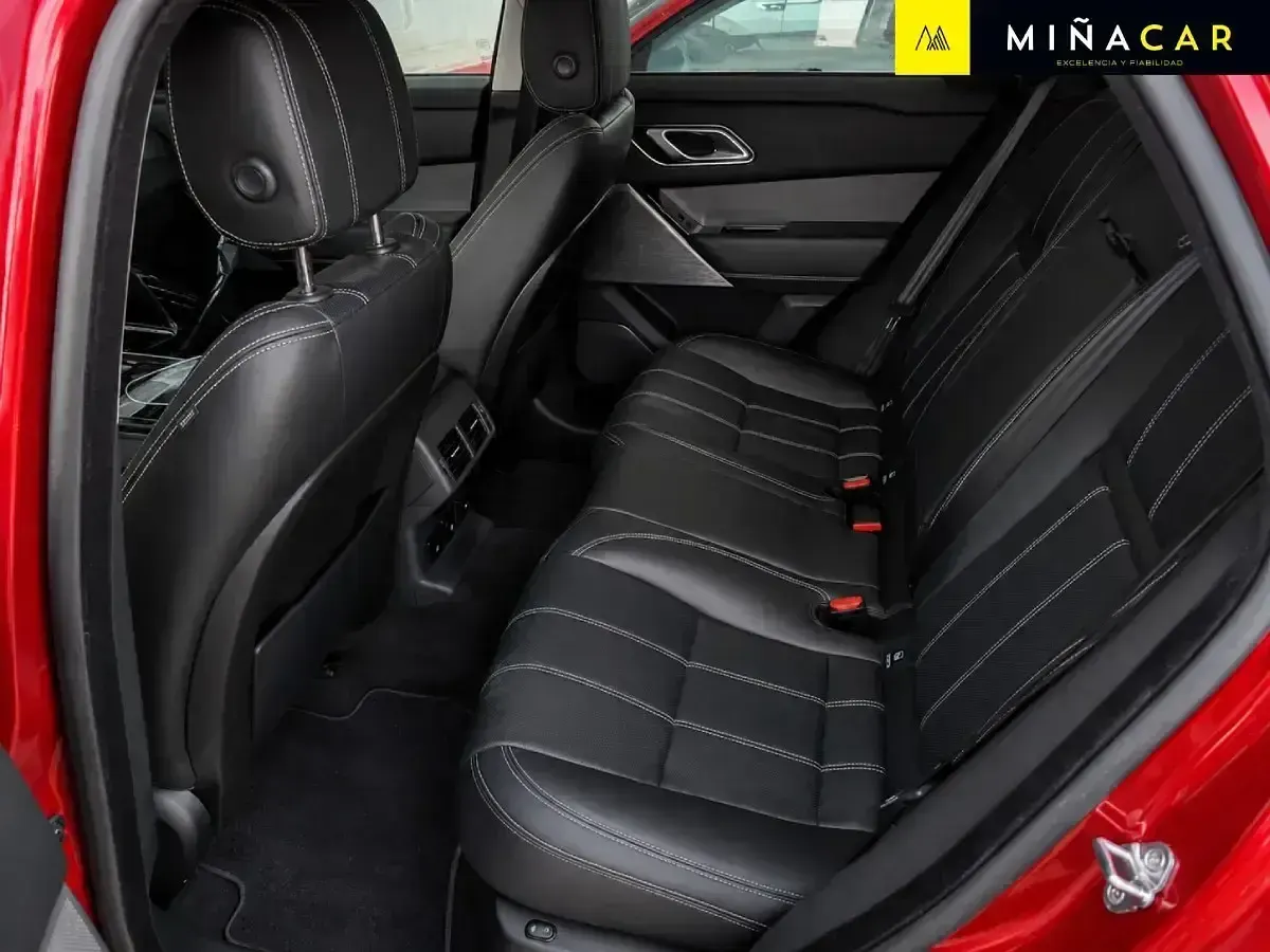 Usado Land Rover Range Rover Velar SE 240 CV (176 kW) 2019 Rojo SUV
