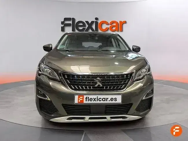 Usado Peugeot 3008 Allure 130 CV (95 kW) 2017 Gris SUV