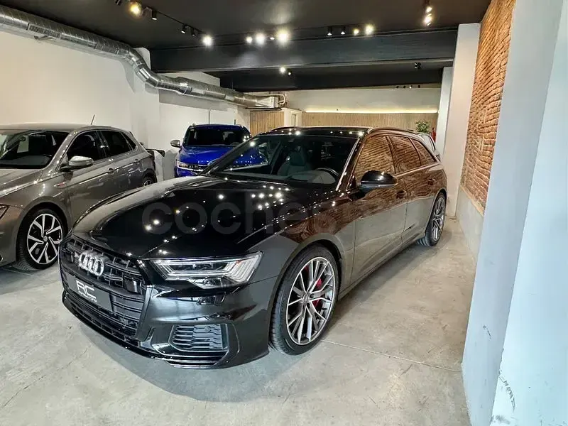 Usado Audi A6 Comfort 350 CV (257 kW) 2019 Negro Familiar