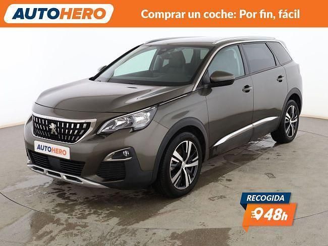 Usado Peugeot 5008 Allure 130 CV (95 kW) 2020 Verde SUV