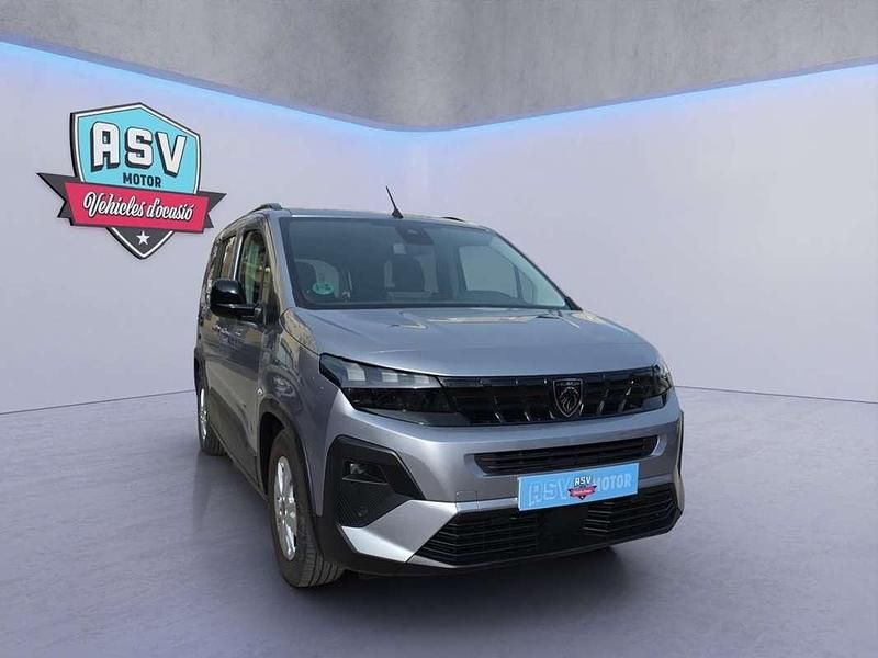 Usado Peugeot Rifter Allure 99 CV (72 kW) 2024 Gris Monovolumen
