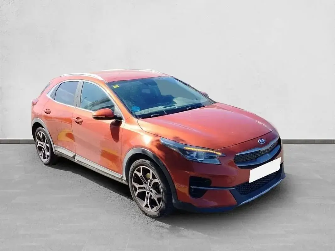 Usado Kia XCeed 141 CV (103 kW) 2020 Naranja SUV