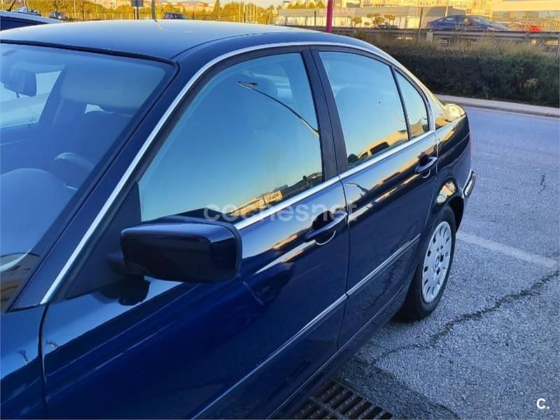 Usado BMW 320 150 CV (110 kW) 1999 Azul Berlina