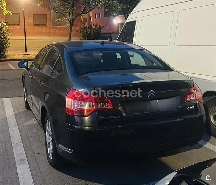 Usado Citroën C5 Exclusive 138 CV (101 kW) 2008 Gris / plata Berlina
