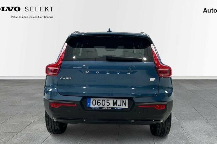 Usado Volvo XC40 Plus 129 CV (94 kW) 2023 SUV