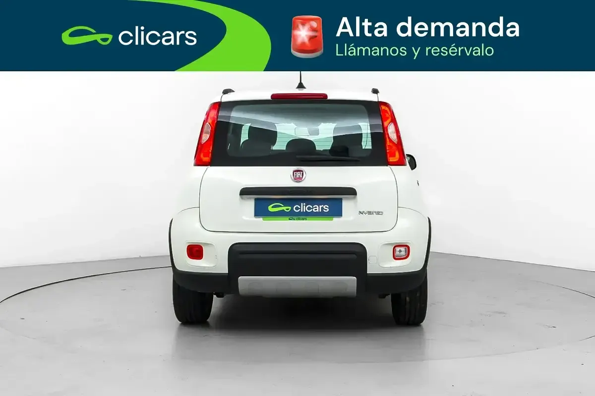 Usado Fiat Panda 70 CV (51 kW) 2023 Blanco Utilitario