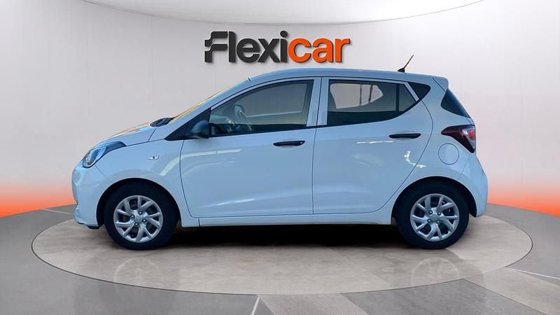 Usado Hyundai i10 67 CV (49 kW) 2018 Blanco Utilitario