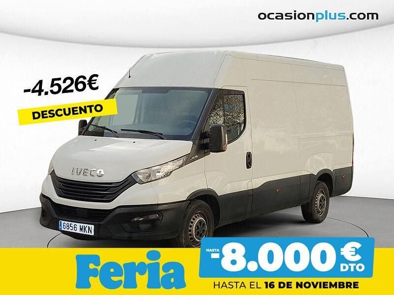 Blanco Usado 2023 Iveco Daily Berlina | 29.000 € (Precio justo) - Imagen 1/4