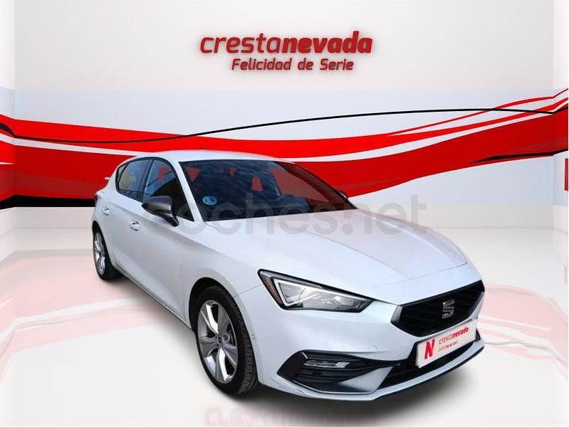 Usado Seat Leon FR 110 CV (80 kW) 2024 Blanco Berlina