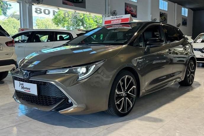 Gris / plata Usado 2020 Toyota Corolla Advance Berlina | 23.490 € (Un poco caro) - Imagen 1/4