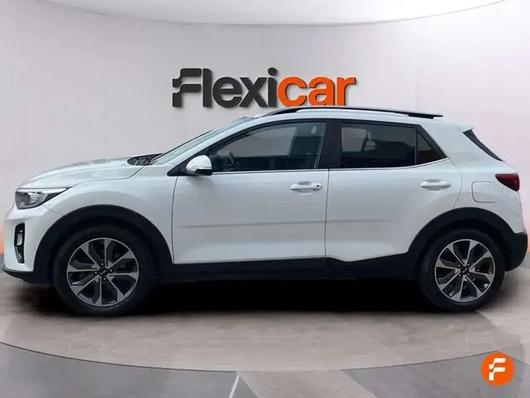 Usado Kia Stonic 136 CV (100 kW) 2019 Blanco SUV