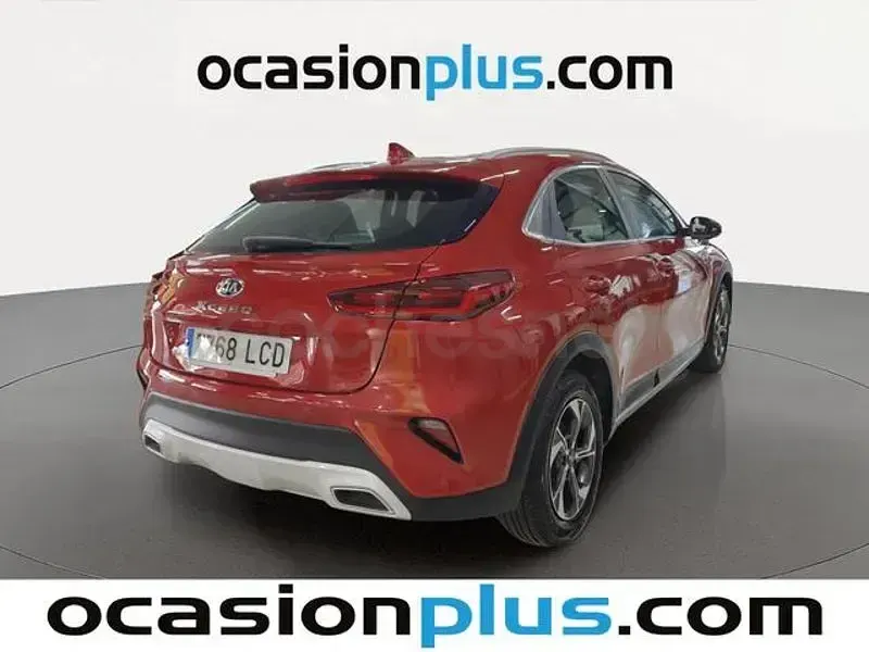 Usado Kia XCeed 120 CV (88 kW) 2019 Rojo SUV