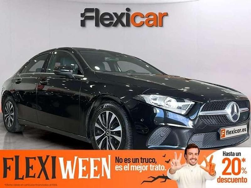 Negro Usado 2019 Mercedes A180 Berlina | 16.990 € (Super precio) - Imagen 1/4