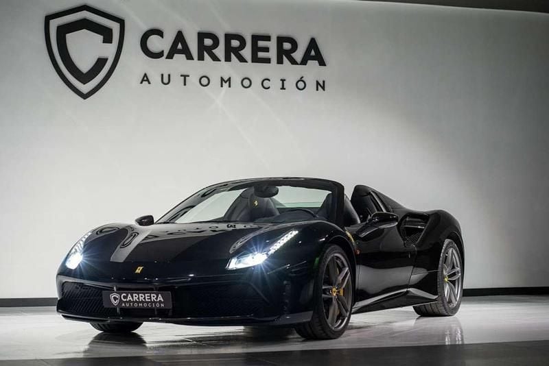 Usado Ferrari 488 670 CV (492 kW) 2016 Negro Descapotable