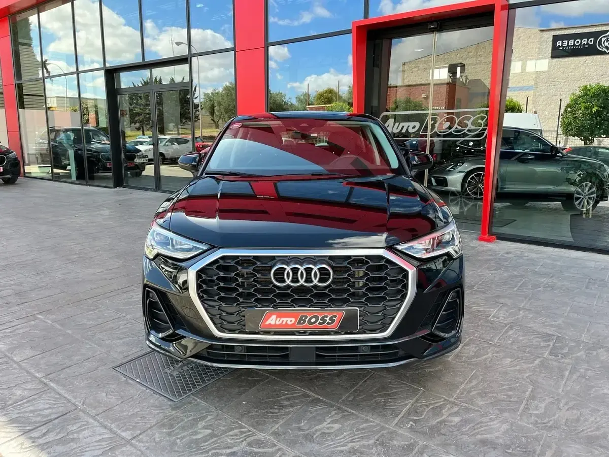 Usado Audi Q3 Sportback S-Line 245 CV (180 kW) 2022 Negro SUV