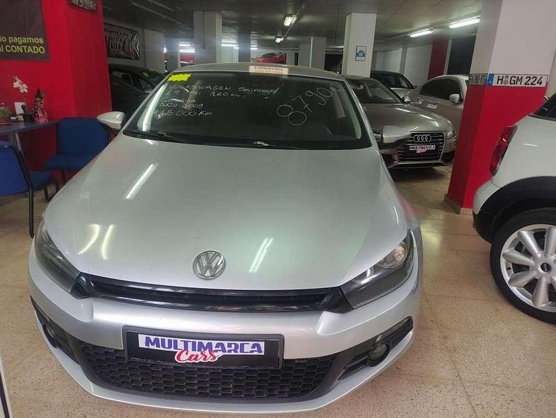 Usado VW Scirocco 160 CV (117 kW) 2009 Gris Coupe