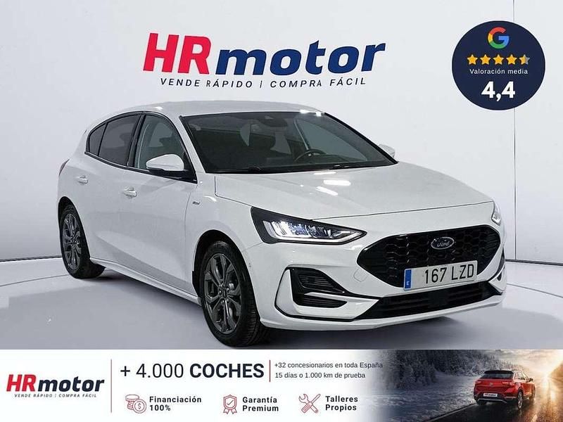 Usado Ford Focus ST-Line 125 CV (91 kW) 2022 Blanco Utilitario