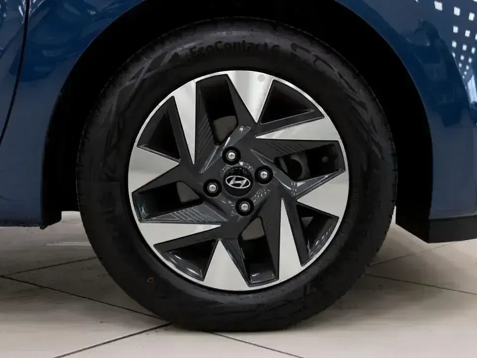 Usado Hyundai i10 63 CV (46 kW) 2025 Otro Utilitario