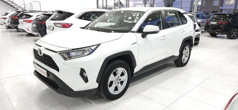 Usado Toyota RAV4 Hybrid Business Edition 222 CV (163 kW) 2020 Blanco SUV