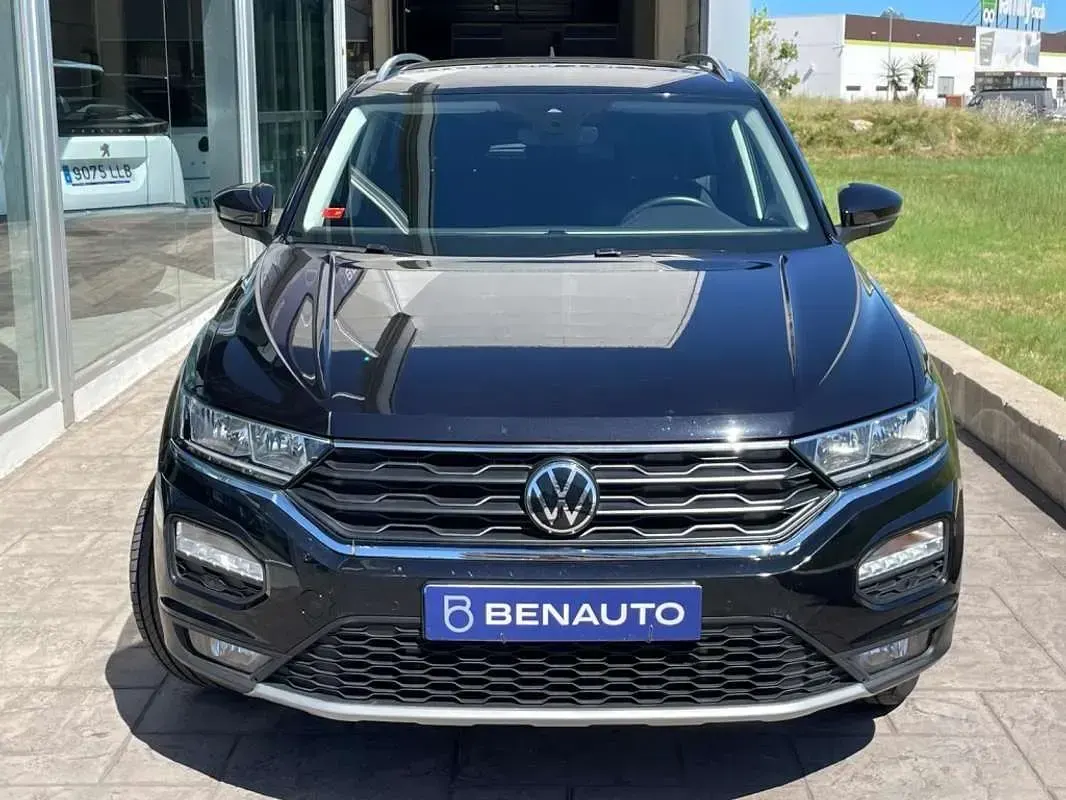 Usado VW T-Roc Advance 116 CV (85 kW) 2021 Negro SUV