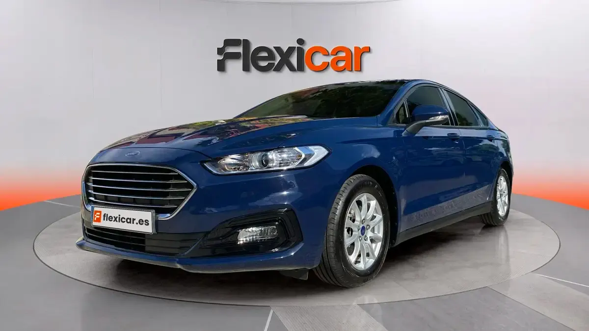 Usado Ford Mondeo ST-Line 188 CV (138 kW) 2021 Azul Familiar