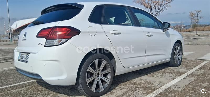 Usado Citroën C4 Feel 99 CV (72 kW) 2016 Blanco Berlina