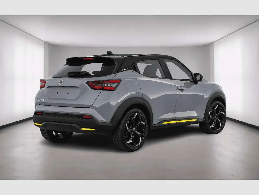 Usado Nissan Kiiro 114 CV (83 kW) 2022 Negro SUV