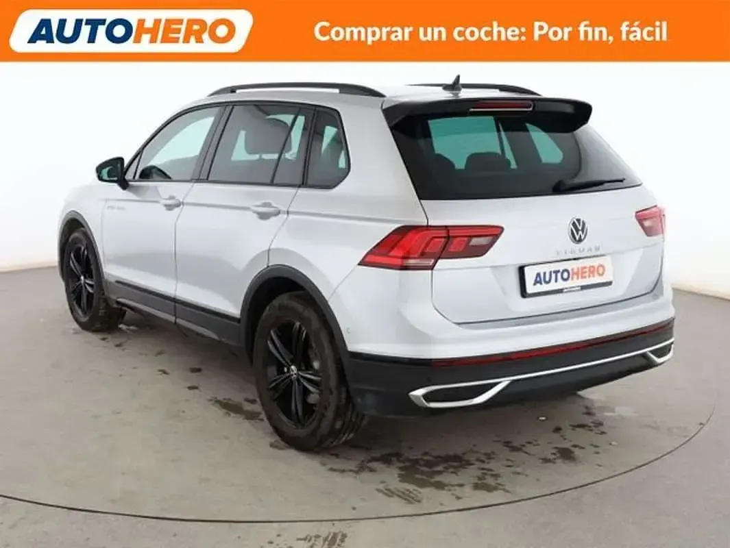 Usado VW Tiguan Sport 150 HP (110 kW) 2022 Cinzento SUV