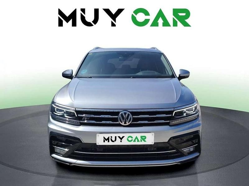 Usado VW Tiguan Allspace Sportline 200 CV (147 kW) 2020 Gris SUV