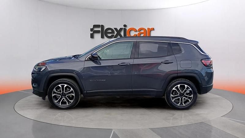 Usado Jeep Compass Limited 190 CV (139 kW) 2022 Gris SUV