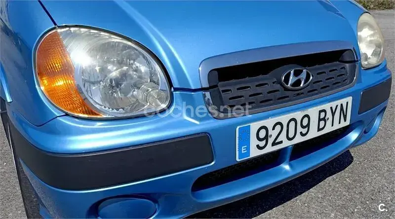 Usado Hyundai Atos GLS 55 CV (40 kW) 2002 Azul Utilitario