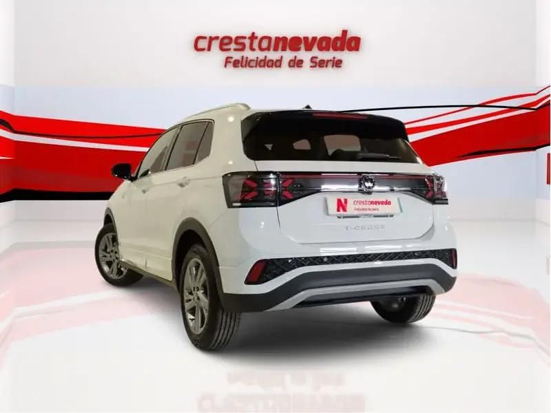 Usado VW T-Cross R-line 116 CV (85 kW) 2024 SUV