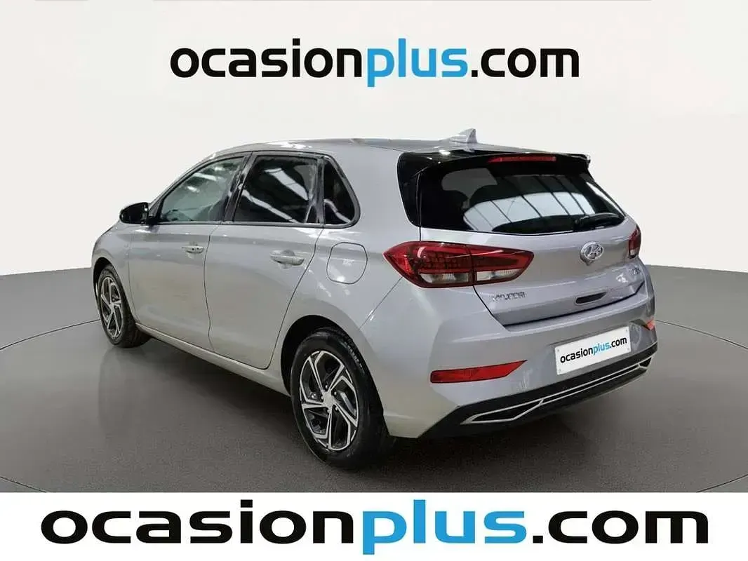 Brugt Hyundai i30 120 HK (88 kW) 2022 Hvid Hatchback