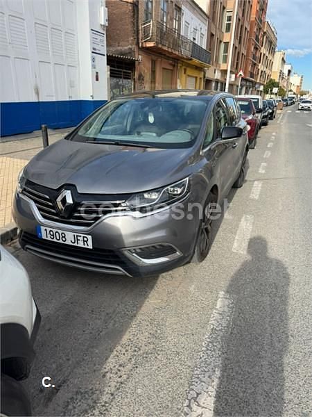 Usado Renault Espace Zen 160 CV (117 kW) 2015 Gris / plata Monovolumen