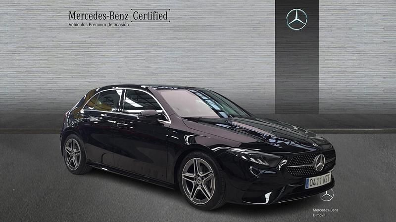 Usado Mercedes A180 136 CV (100 kW) 2025 Negro Berlina
