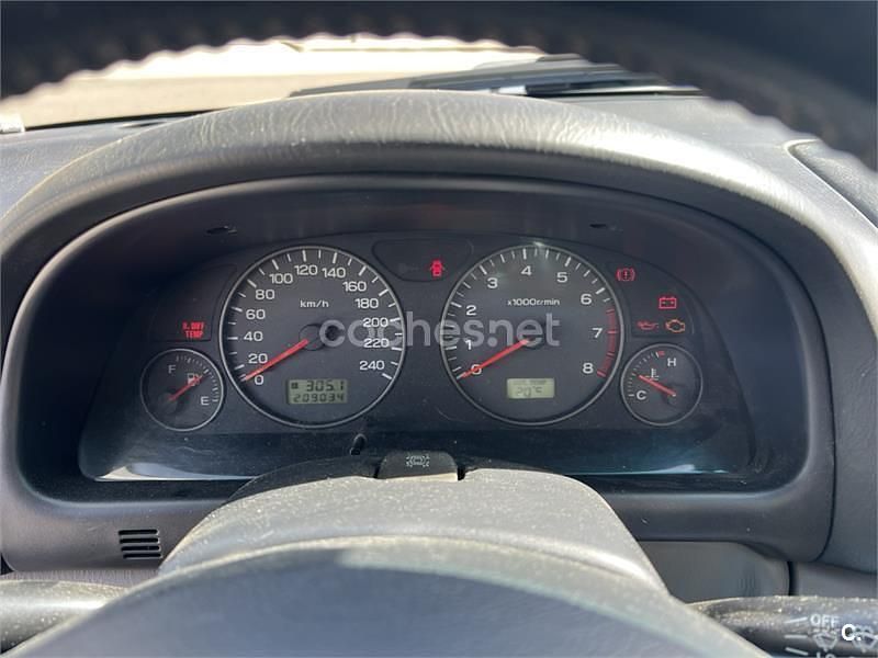 Usado Subaru Forester 170 CV (125 kW) 2000 Gris / plata SUV