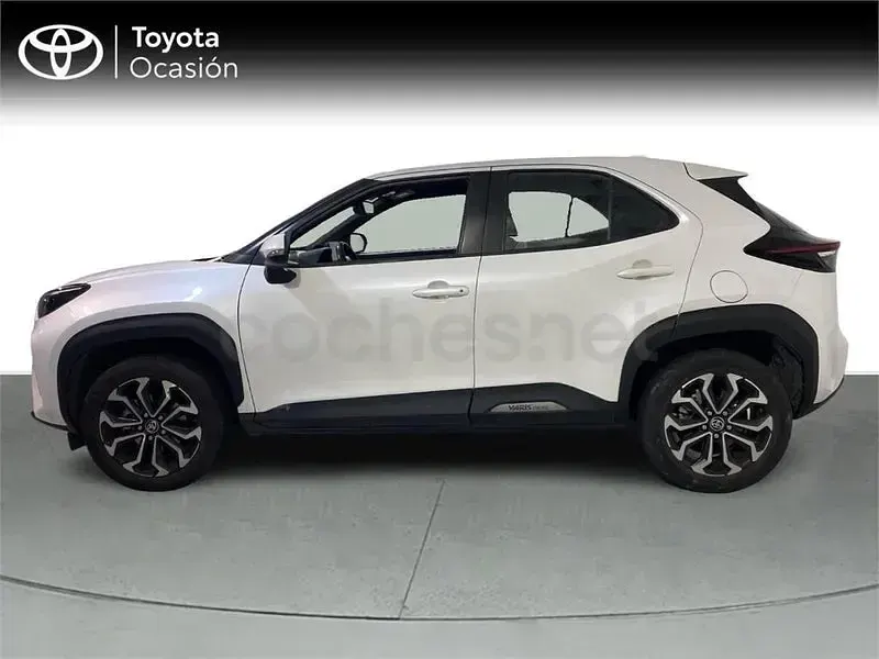 Usado Toyota Yaris Cross Active 116 CV (85 kW) 2021 Blanco SUV