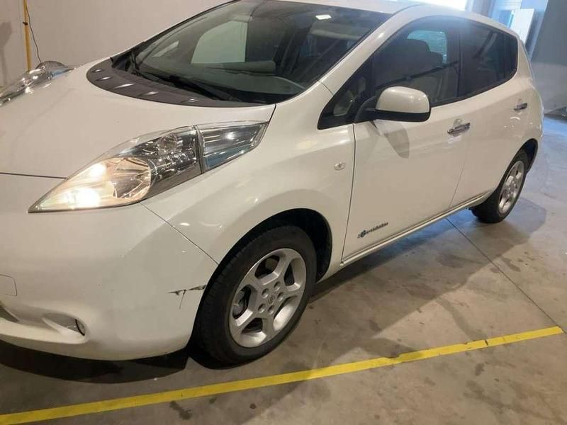Usado Nissan Leaf Acenta Limited Edition 80 kW (109 CV) 2015 Blanco Utilitario