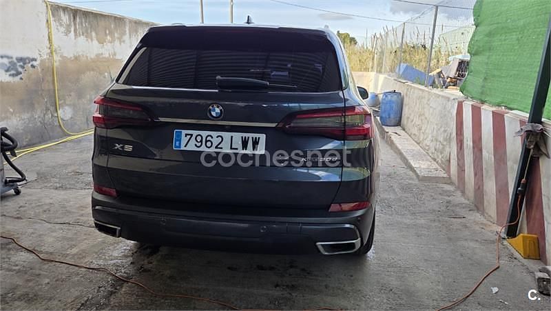 Usado BMW X5 286 CV (210 kW) 2022 Gris / plata SUV